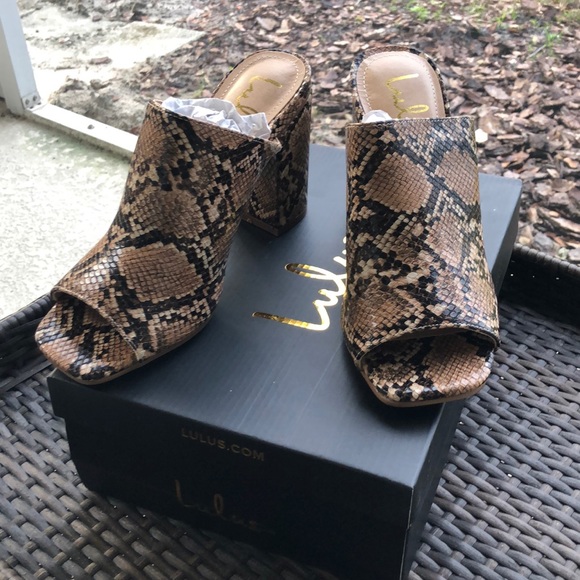 Brand New, Lulu’s, Raelynn Tan Python Sandals - Picture 3 of 6